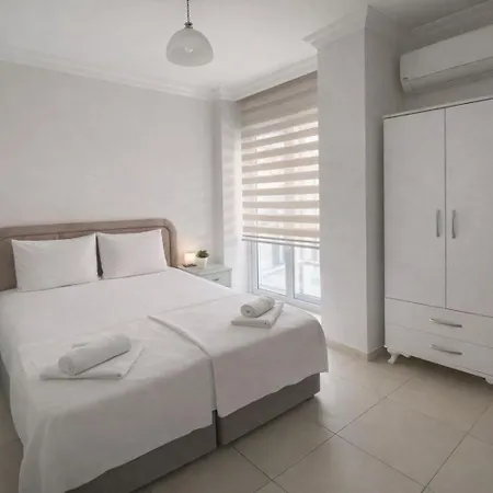 Star Apartment